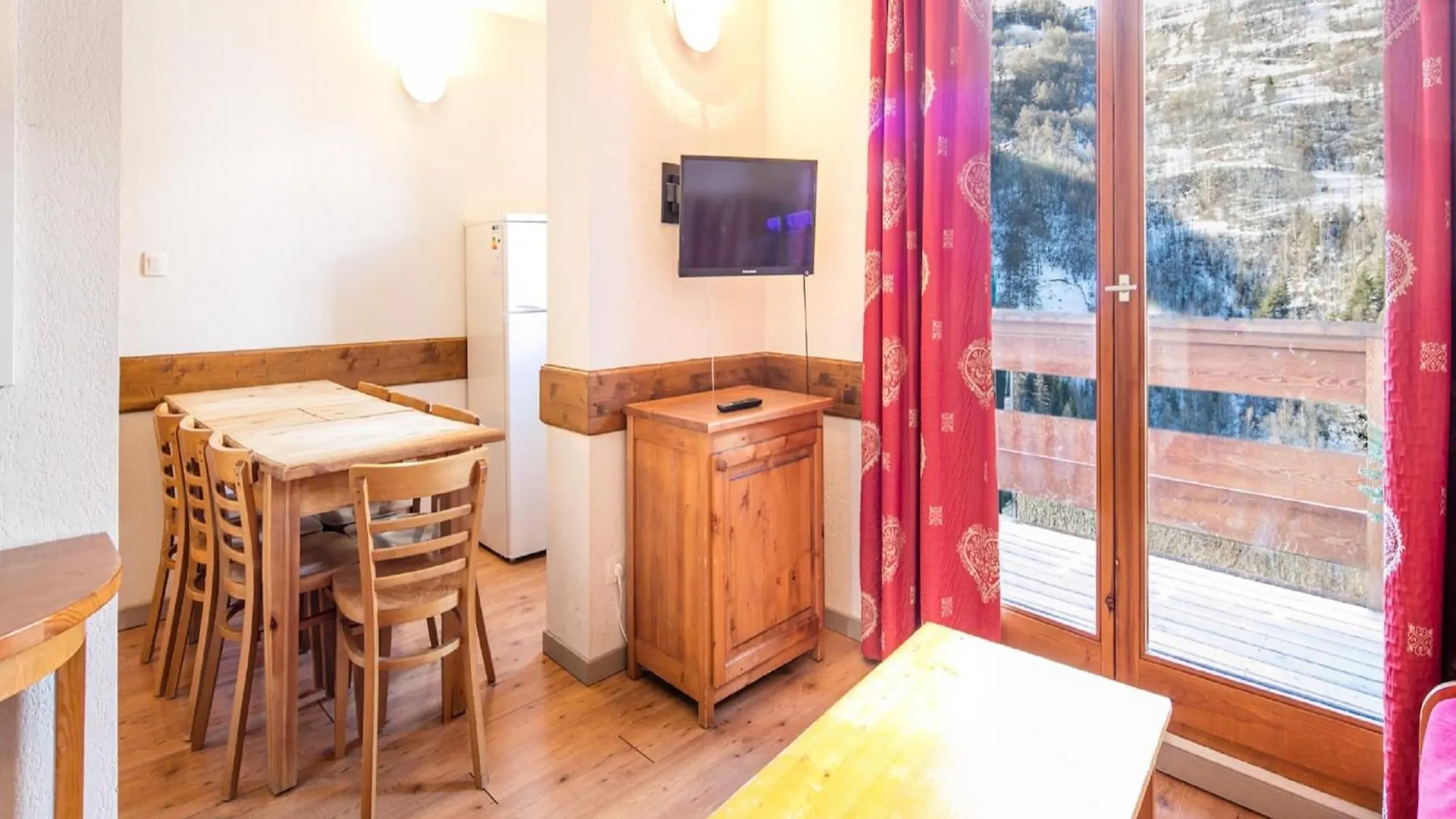 Apartment With A View Near Valloire Ski Area